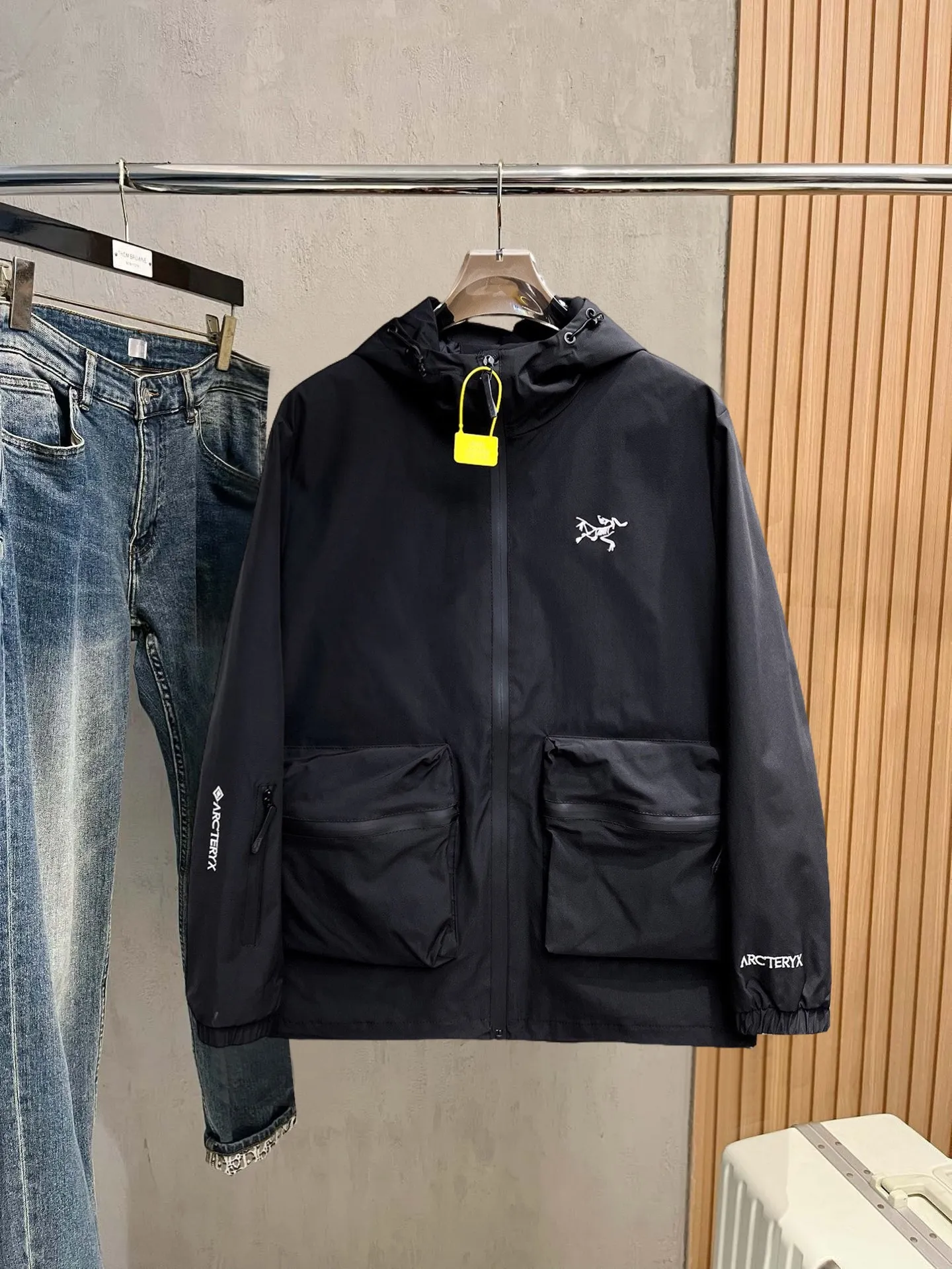 Same Style， ， 2026 New Arrival ，Original Premium Breathable ， ， ， Quality。 ， Sizes：M～3XL，
